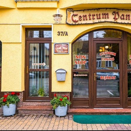 Centrum Panzio Debrecen Ngoại thất bức ảnh